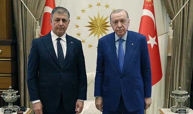 İzmir Büyükşehir Belediye Başkanı Cemil Tugay, Külliye'de