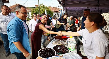 İzmir Efes Selçuk'ta Osmancık Üzüm Şenliği coşkuyla kutlandı
