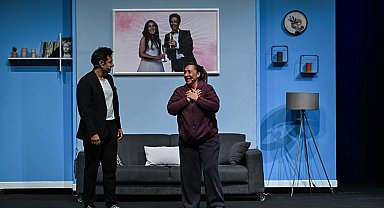 İzmir Enternasyonal Fuarı'nda sanat ve eğlence dolu gece