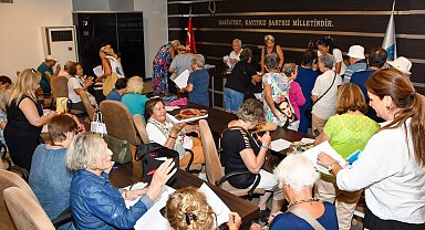 İzmir Narlıdere 3. Yaş Üniversitesi'nde eğitimler ekimde başlıyor