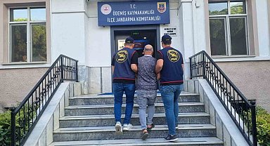 İzmir'de 8 yıl hapisle aranan şahıs JASAT'tan kaçamadı