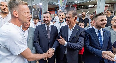 İzmir'de Başkan Tugay Bucalı gençleri dinledi