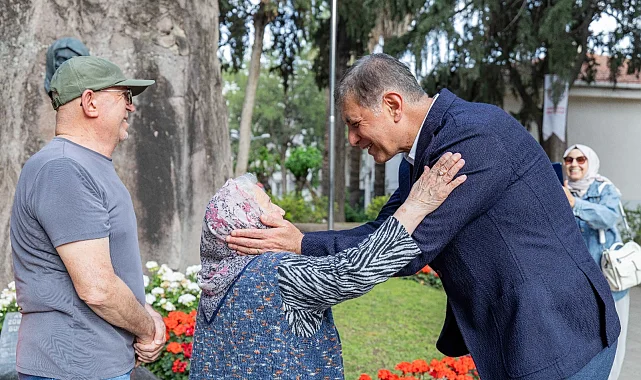 İzmir'de emeklilere yaklaşık 90 milyon TL'lik destek
