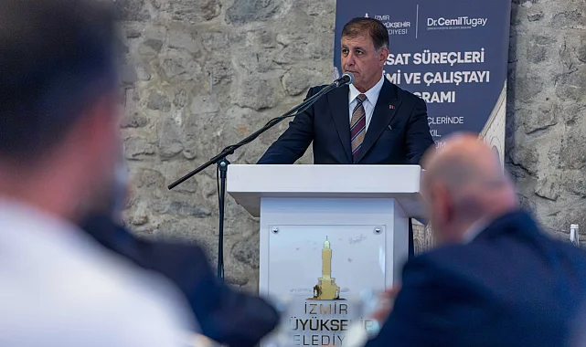 İzmir'de esnafın ruhsat sorunlarına ortak çözüm