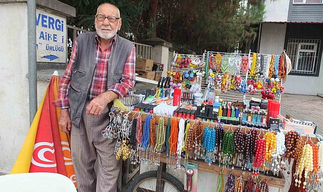 İzmirli Nuri dede Burhaniye de şifa buldu