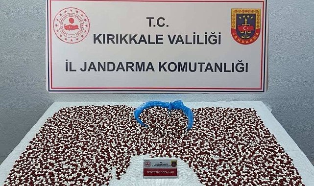 Jandarmadan uyuşturucu operasyonu: Binlerce hap ele geçirildi