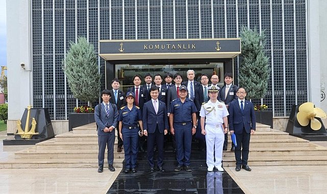 Japonya Parlamentosu milletvekilleri, İstanbul Tersanesi Komutanlığını ziyaret etti