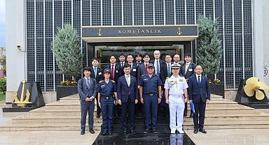 Japonya Parlamentosu milletvekilleri, İstanbul Tersanesi Komutanlığını ziyaret etti