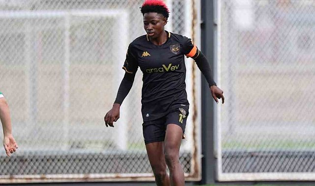 Kafayat Atoke Başhıru hat-trick yaptı