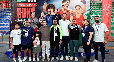 Kağıtspor'un gençleri Türkiye ve Avrupa'da parladı