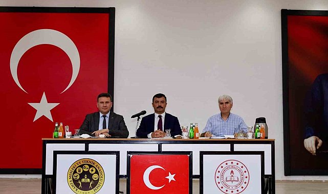Kahta'da yeni eğitim yılı öncesi hazırlıklar değerlendirildi