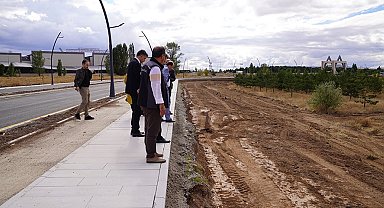 Kampüs yerleşkesindeki çalışmalar Rektör Çakmak tarafından incelendi