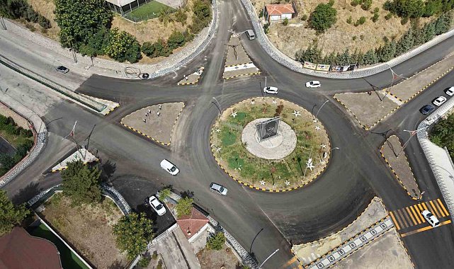 Karabük Belediyesi alt ve üstyapı çalışmaları sürüyor