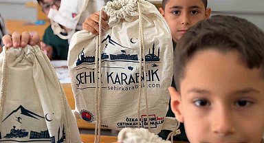 Karabük'te minik öğrencilerin okul heyecanına belediye desteği