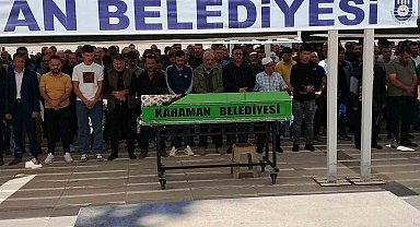 Karaman'da evlerinde ölü bulunan karı koca toprağa verildi