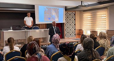 Karapınar'da okul öncesi öğretmenlerine Türkiye Yüzyılı Maarif Modeli semineri