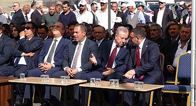 Kars Belediyesi'nden 600 milyon TL'lik yatırım: 53 yeni iş makinesi ve 5 üretim tesisi hizmette