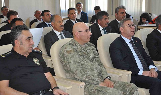 Kars'ta İRAP Toplantısı gerçekleştirildi: Afet risklerine karşı hazırlık masaya yatırıldı