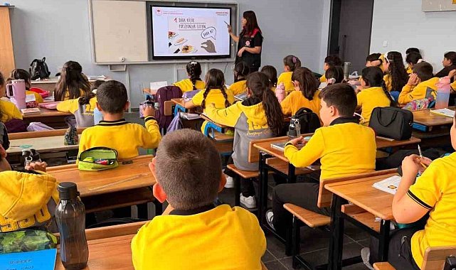 Kars'ta öğrenciler gıda israfına karşı bilinçlendirildi