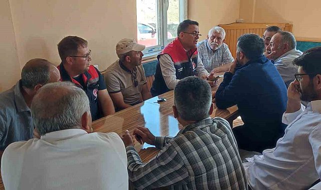 Kars'ta tarımın geleceği sahada şekilleniyor: Ekipler köy köy üreticileri dinliyor