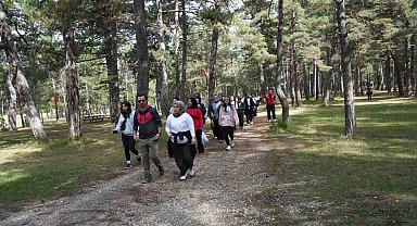 Kastamonu'da üniversite öğrencileri doğayla buluştu, şehrin doğal güzelliklerini tanıdı