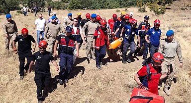 Kayıp vatandaş için 177 kişilik ekip sabaha kadar çaba gösterdi