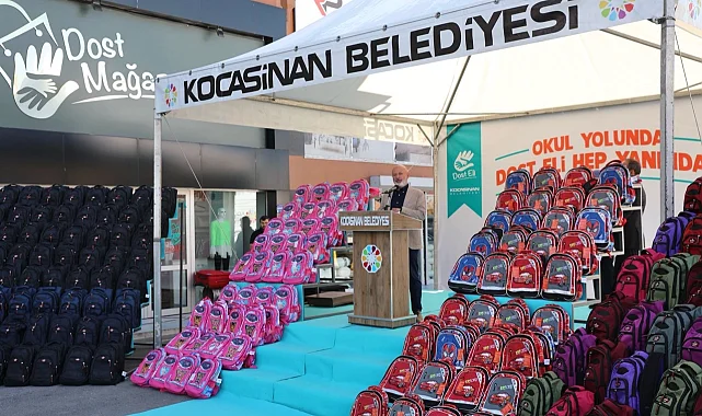 Kayseri Kocasinan'ın Dost Market'i kırtasiye desteği sundu
