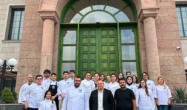 Kayseri Mutfak Akademisi'nde üniversite öğrencilerine uygulamalı gastronomi eğitimi