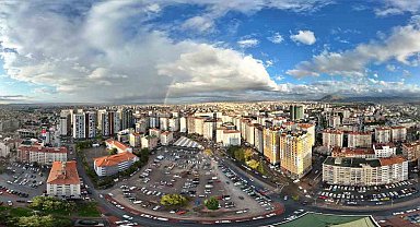 Kayseri semalarında gökkuşağı güzelliği