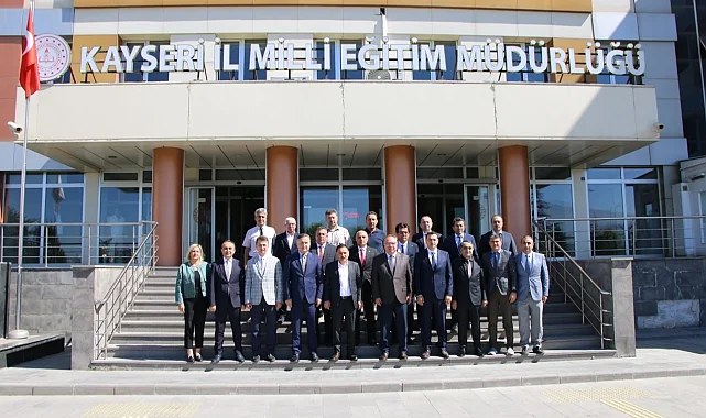 Kayseri Valisi'nden İl Milli Eğitim'e ziyaret