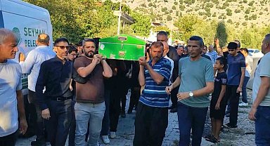 Kazada hayatını kaybeden liseli, son yolculuğuna uğurlandı