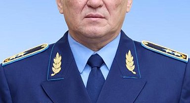Kazakistan Cumhurbaşkanı Tokayev, Savunma Bakanı Kosanov'u görevden aldı