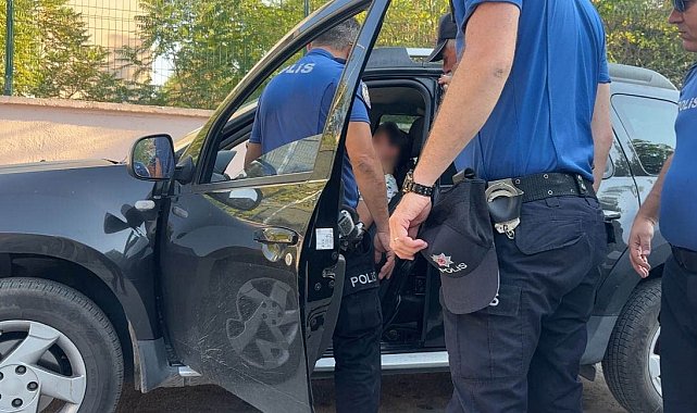 Kendisine zarar verdiğini ihbar eden kadın, araçta fenalaşmış halde bulundu