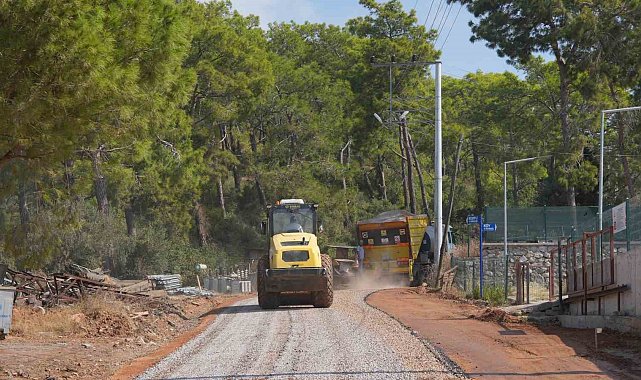 Keşefli Mahallesi'nde 2 kilometrelik yol asfaltla buluştu