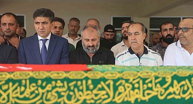 Kıbrıs'ta batan gemide kaybolan 6 yaşındaki Mehmet Asaf'ın cenazesi dualarla toprağa verildi