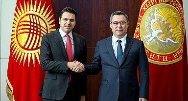 Kırgızistan Cumhurbaşkanı Caparov, TİKA Başkanı Eren'i kabul etti