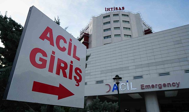 Kırıkkale'de toptancı halinde bıçaklı kavga: 5 yaralı