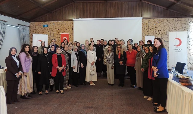 Kızılay Kadın Erzurum'un yeni yönetiminden istişare buluşması