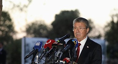 KKTC Başbakanı Üstel: "Şehitlerimizi unutmadık, unutmayacağız, unutturmayacağız"