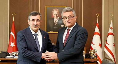 KKTC Cumhurbaşkanı Erhürman, Cumhurbaşkanı Yardımcısı Yılmaz ile görüştü