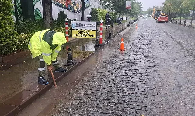 Kocaeli Büyükşehir ekipleri yağışa karşı seferber