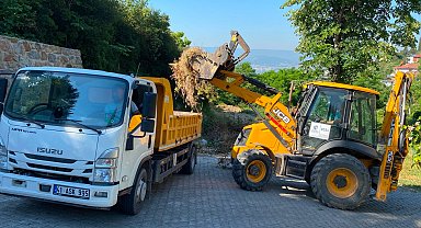 Kocaeli Büyükşehir'den mezarlıklara kesintisiz bakım