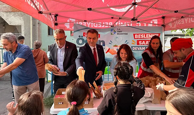 Kocaeli İzmit'te Beslenme Saati Projesi üç okulda devam etti