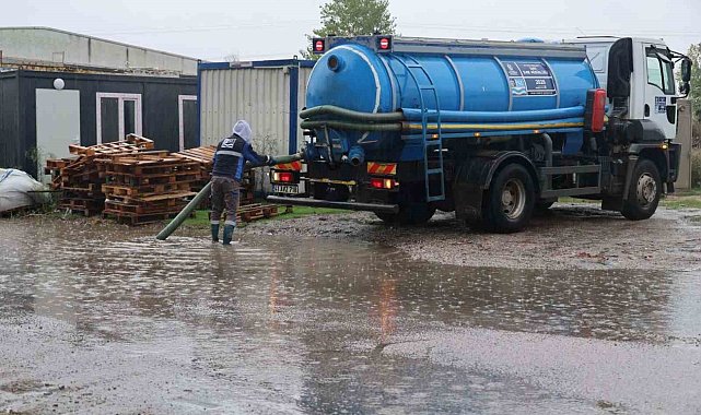 Kocaeli'de sağanak yağışa karşı 795 personelle teyakkuz