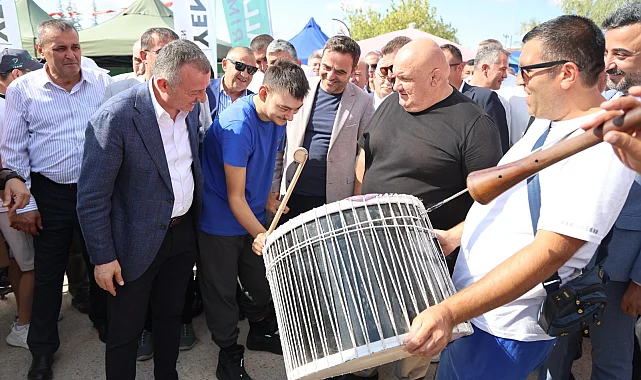 Kocaeli'de Başkan Büyükakın, Karadenizlilerin coşkusuna ortak oldu