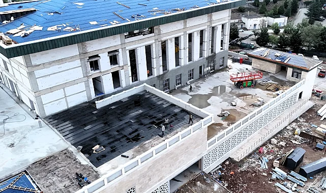Kocaeli'de Umuttepe Camii ve Otopark projesi gün sayıyor
