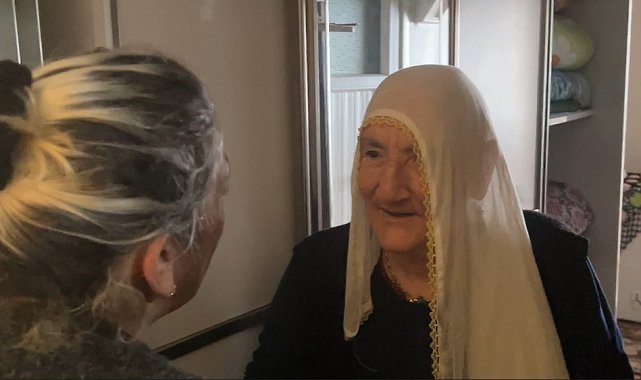 Komşularının ulaşamadığı yaşlı kadın koltuğun üzerinde uyurken bulundu