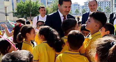 Konya Karatay'da yeni eğitim yılı coşkuyla başladı