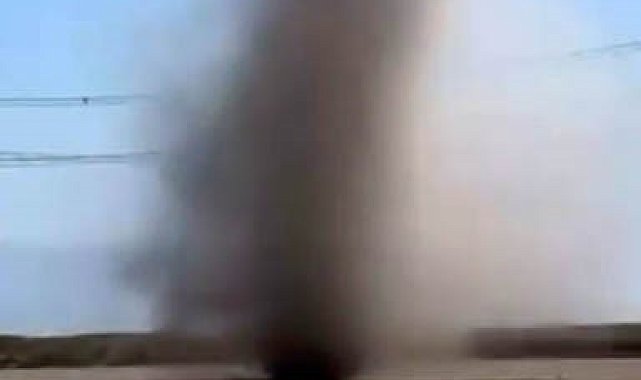 Konya'da tarlada hortum oluştu o anlar kamerada