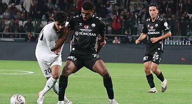 Konyaspor ile Filistin Milli Takımı arasındaki dostluk maçı berabere bitti